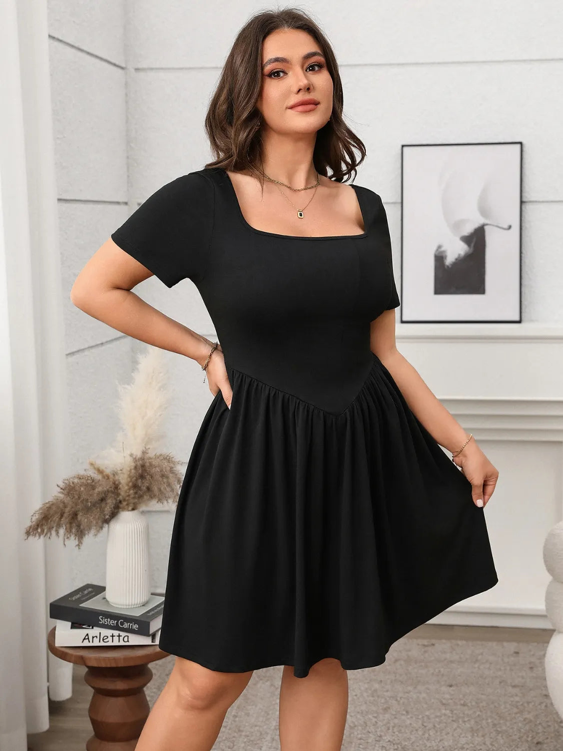 Plus-Size Square Neck Short Sleeve Mini Dress in Matcha Green