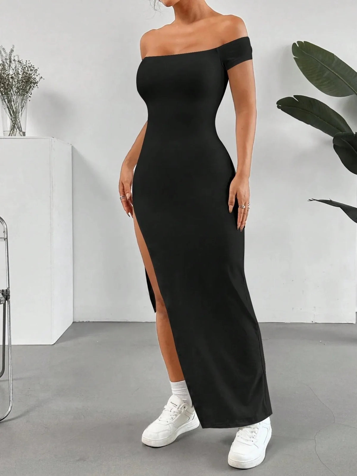 Off-Shoulder Bodycon Maxi Dress in Black