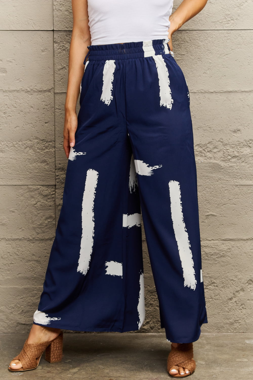Printed Wide-Leg Pants in Navy