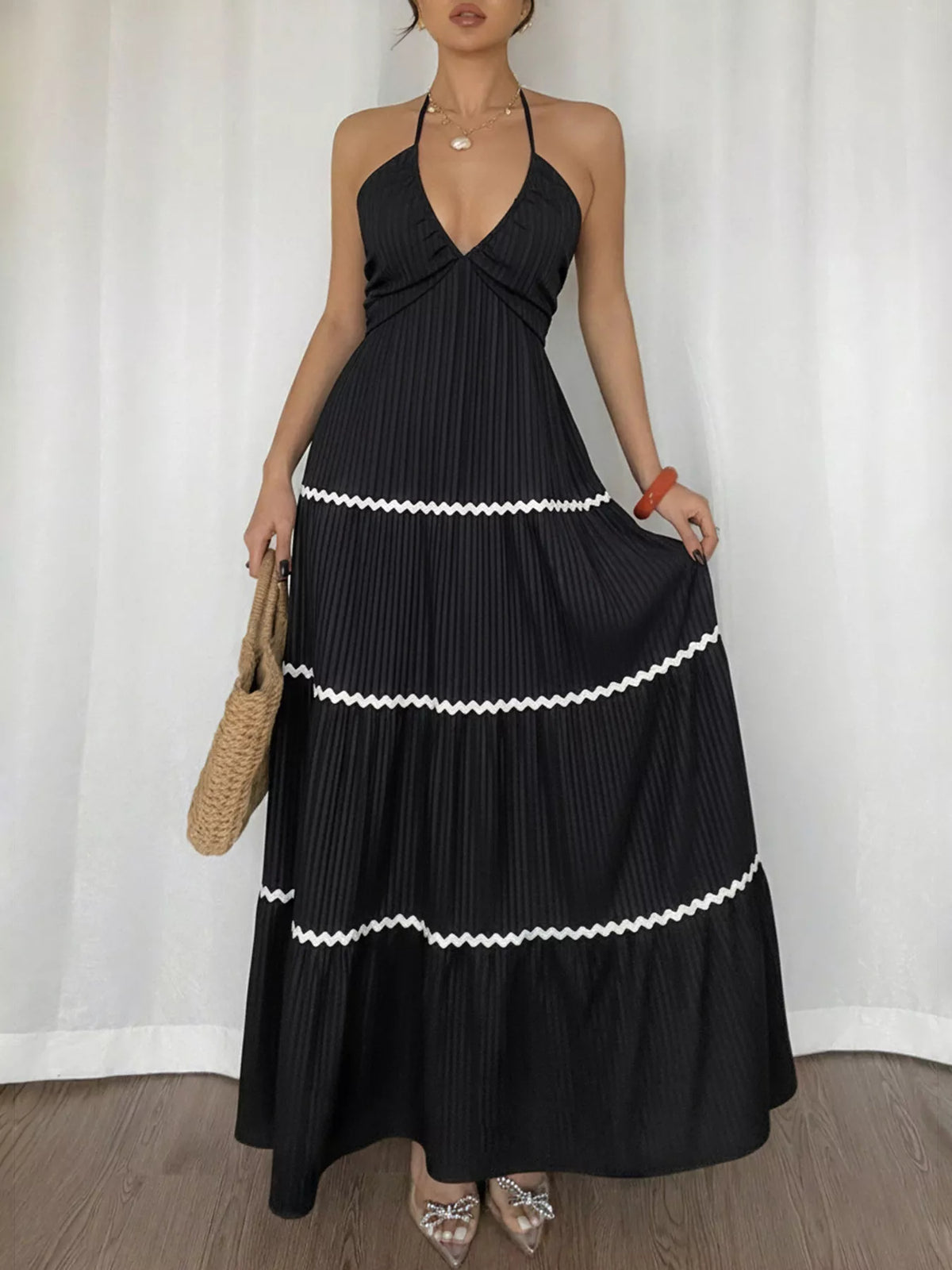 Halter Neck Pleated Maxi Dress in Black