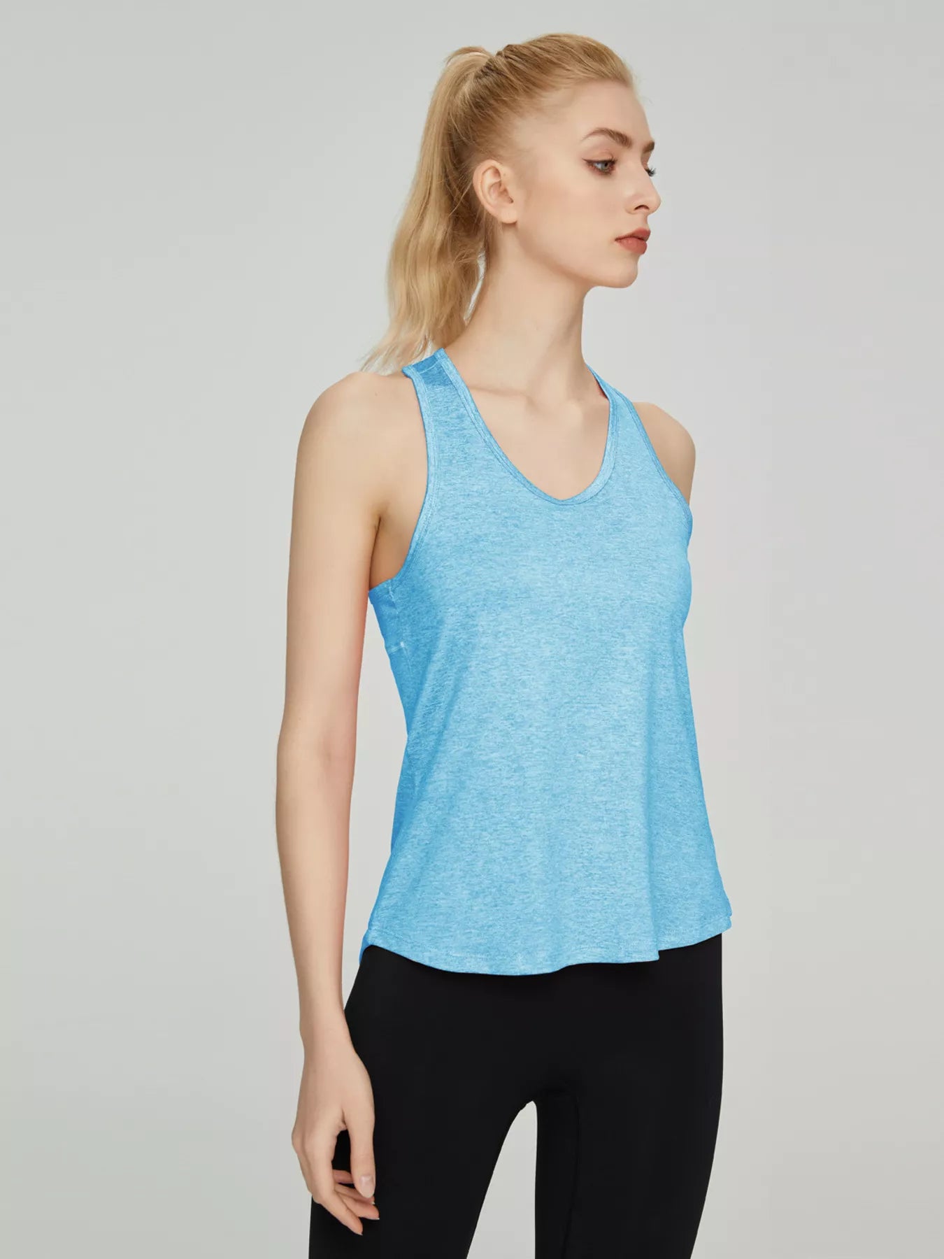 Quick-Drying Active Tank with Seam Detail