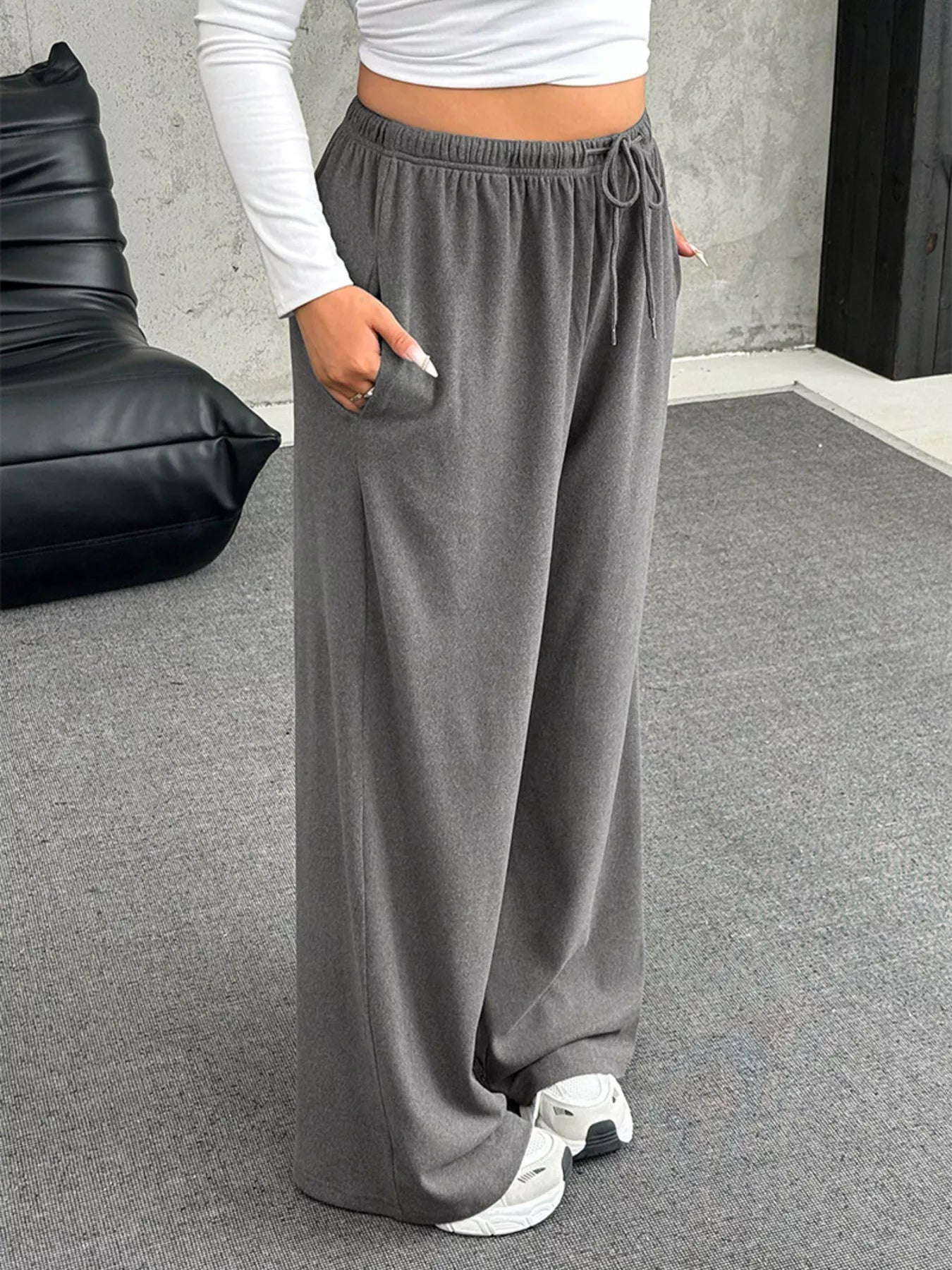 Drawstring Wide Leg Pants