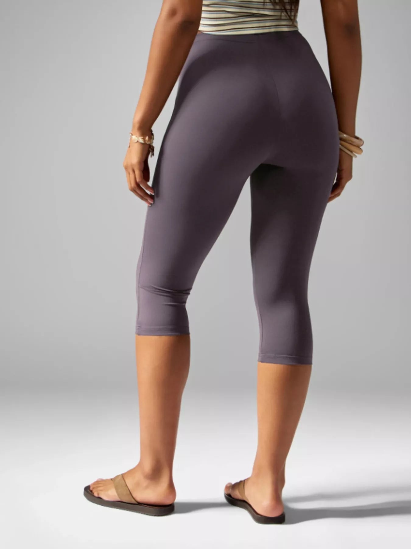 High-Waist Active Capri Leggings