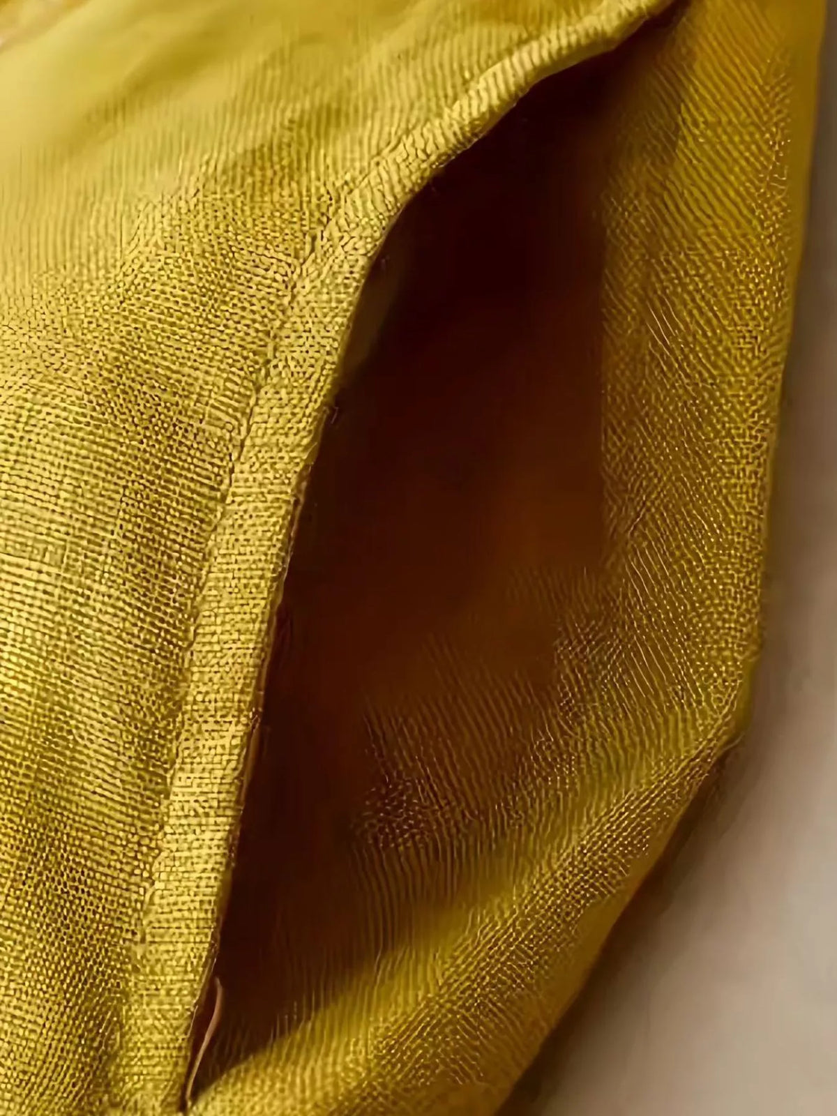 High-Waisted Wide-Leg Cropped Pants in Yellow