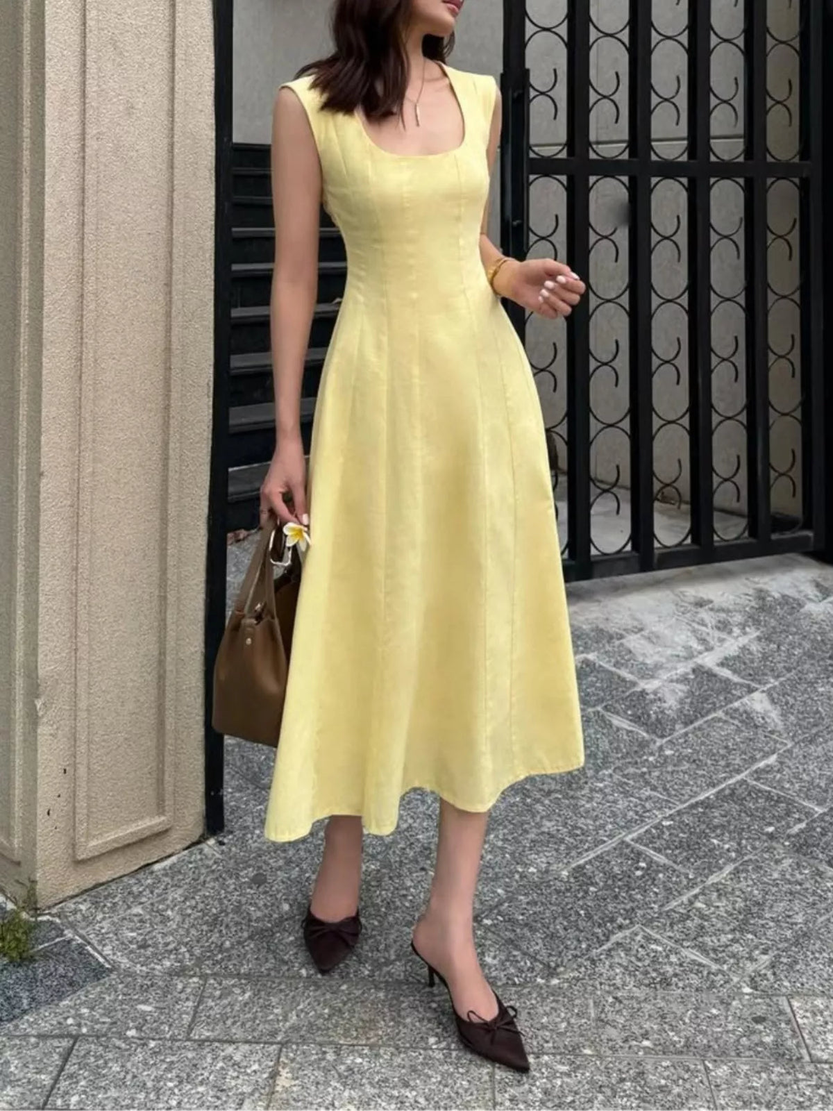 Scoop Neck A-Line Midi Dress in Yellow