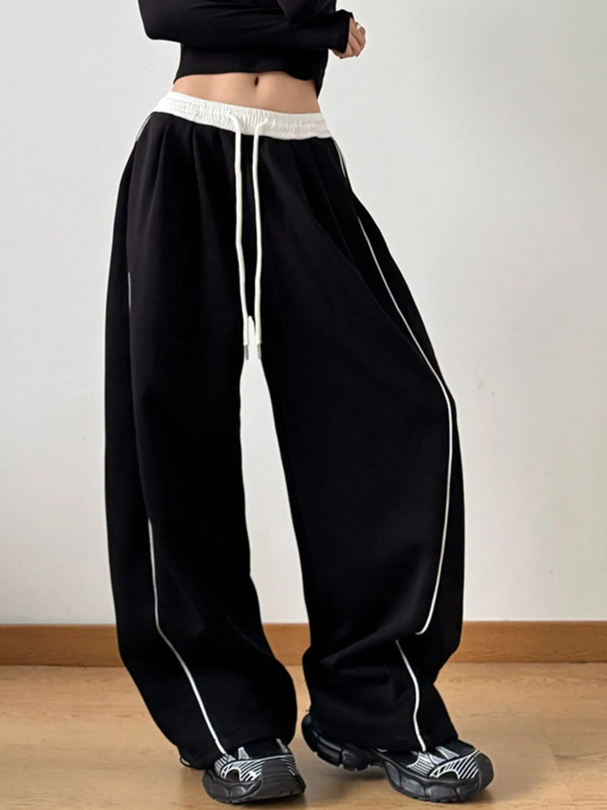 Classic Wide Leg Drawstring Pants