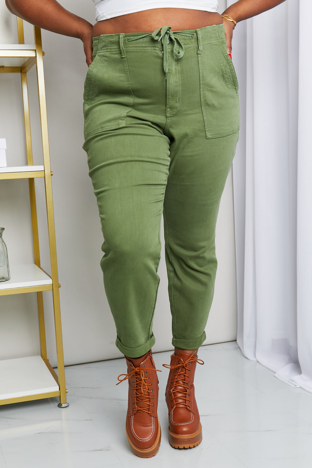 Judy Blue Drawstring Waist Pocket Jeans in Olive