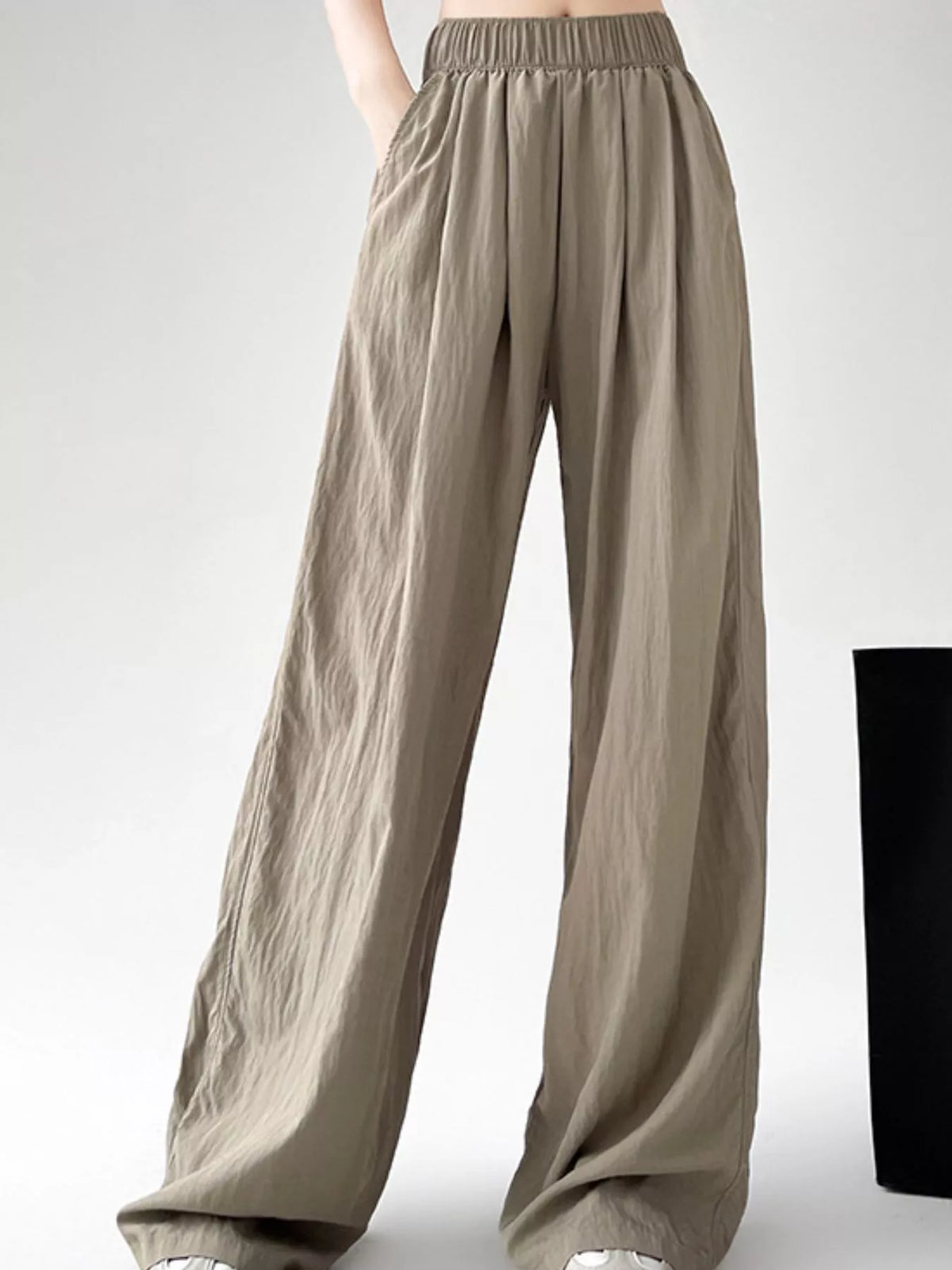 High-Waisted Loose Fit Wide-Leg Pants