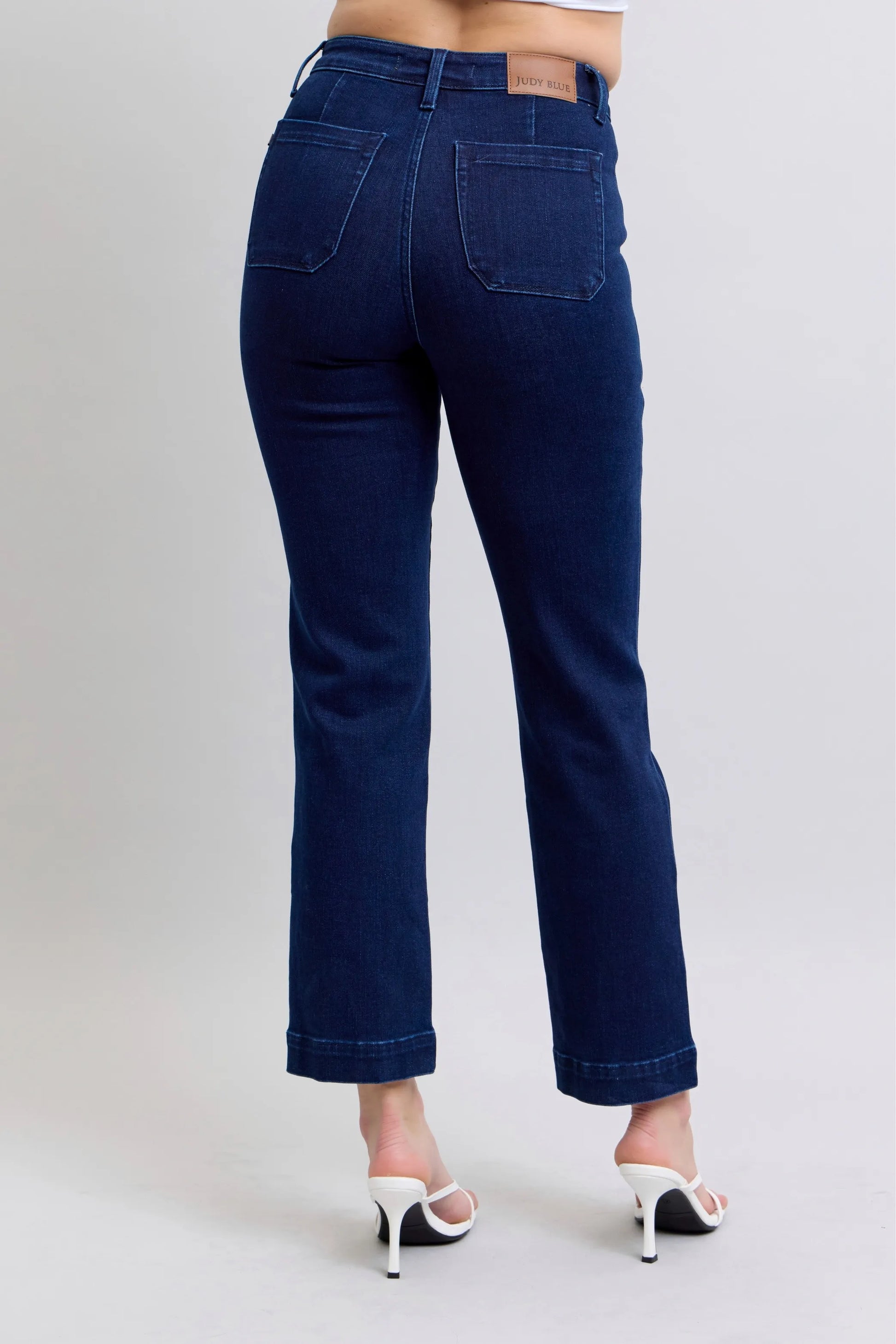 Judy Blue High Waist Knee Patch Straight Jeans in Dark in Dk