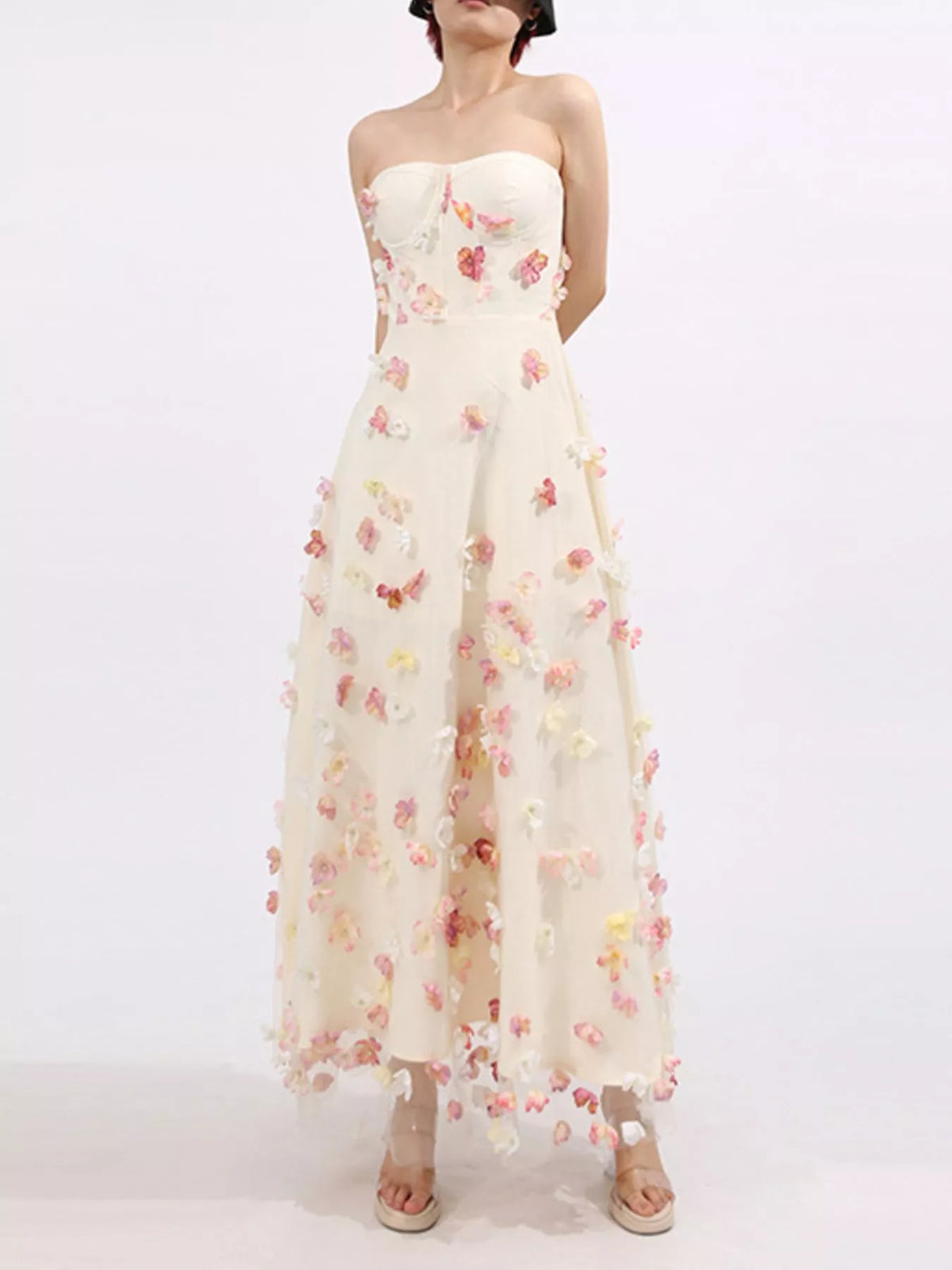 Floral Applique Tulle Maxi Dress in Apricot