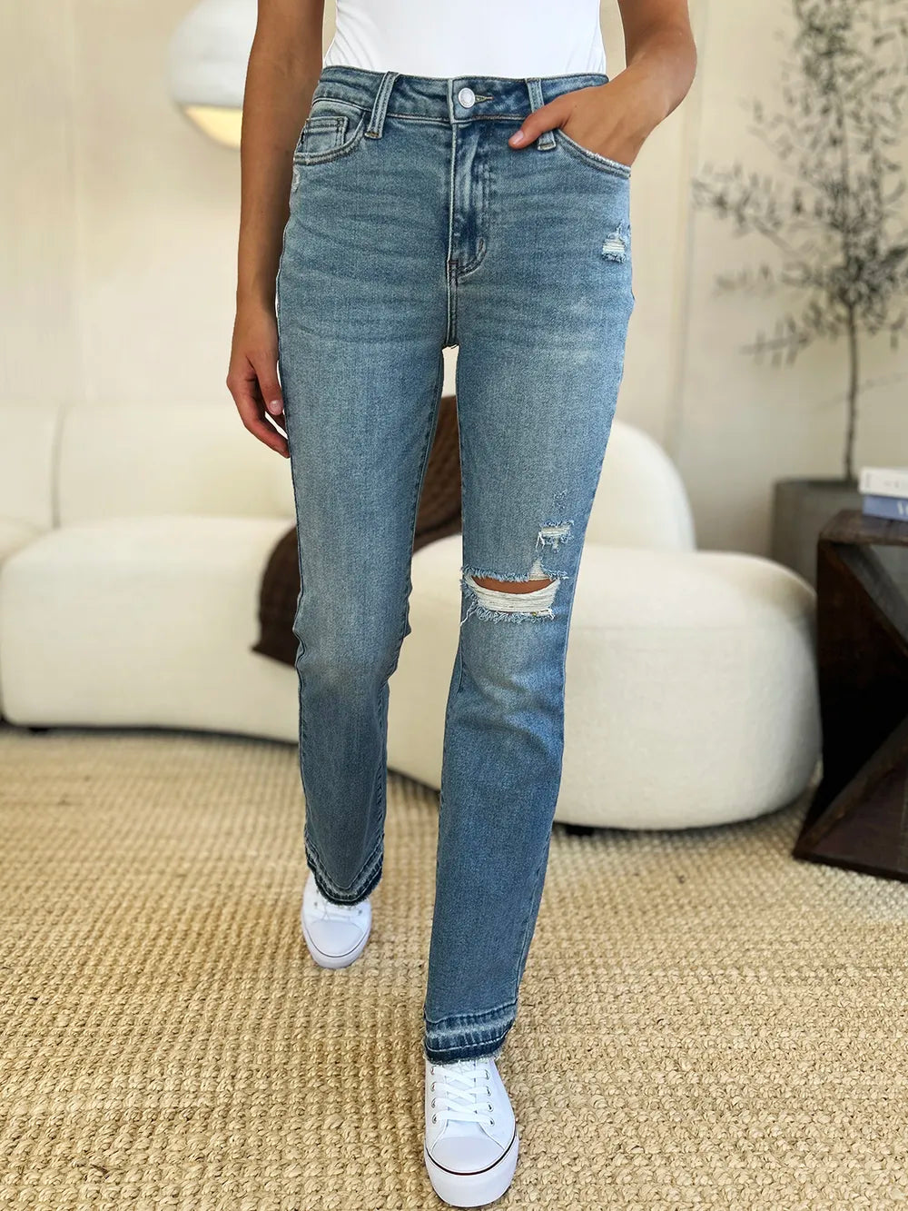 Judy Blue Mid Rise Destroyed Hem Jeans in Medium Wash