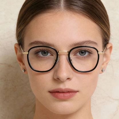 Ilussa Lightweight Metal-Temple Frames in black