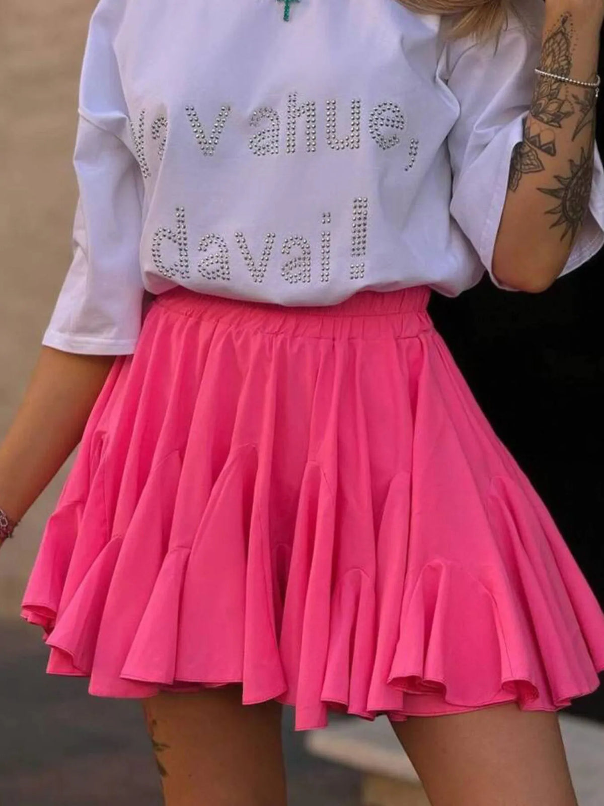 Ruffled-Hem Elastic Waist Skirt