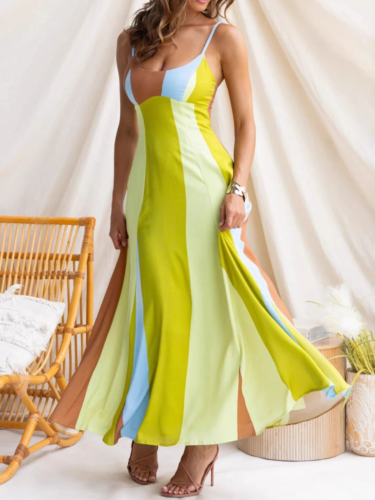 Color Block Spaghetti Strap Maxi Dress in Green