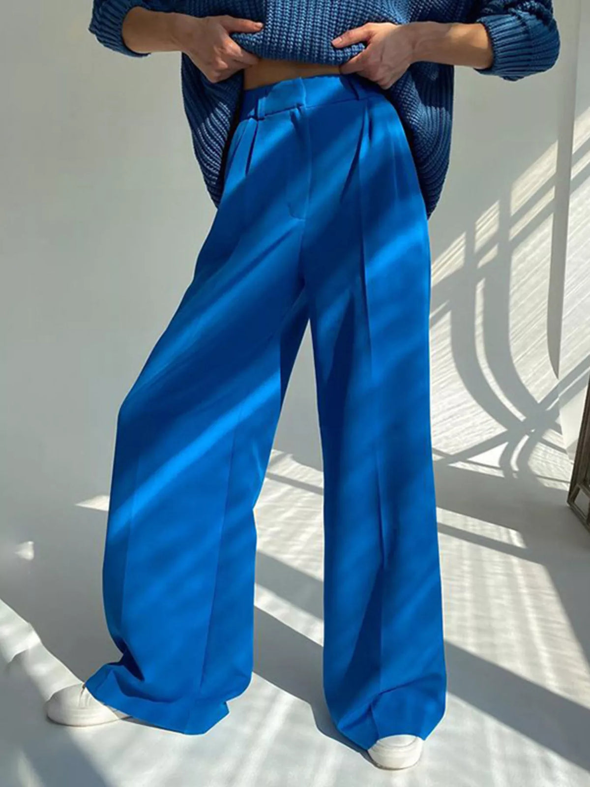 Pleated Wide Leg Pants in Blue