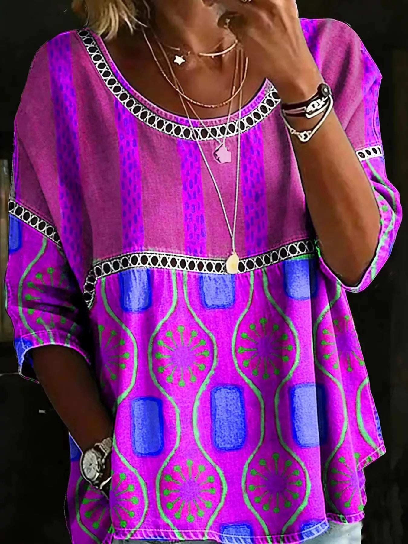 Hollow Out Round Neck Top