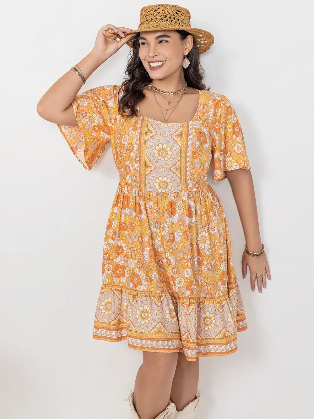 Square Neck Short Sleeve Plus Size Dress in Gold