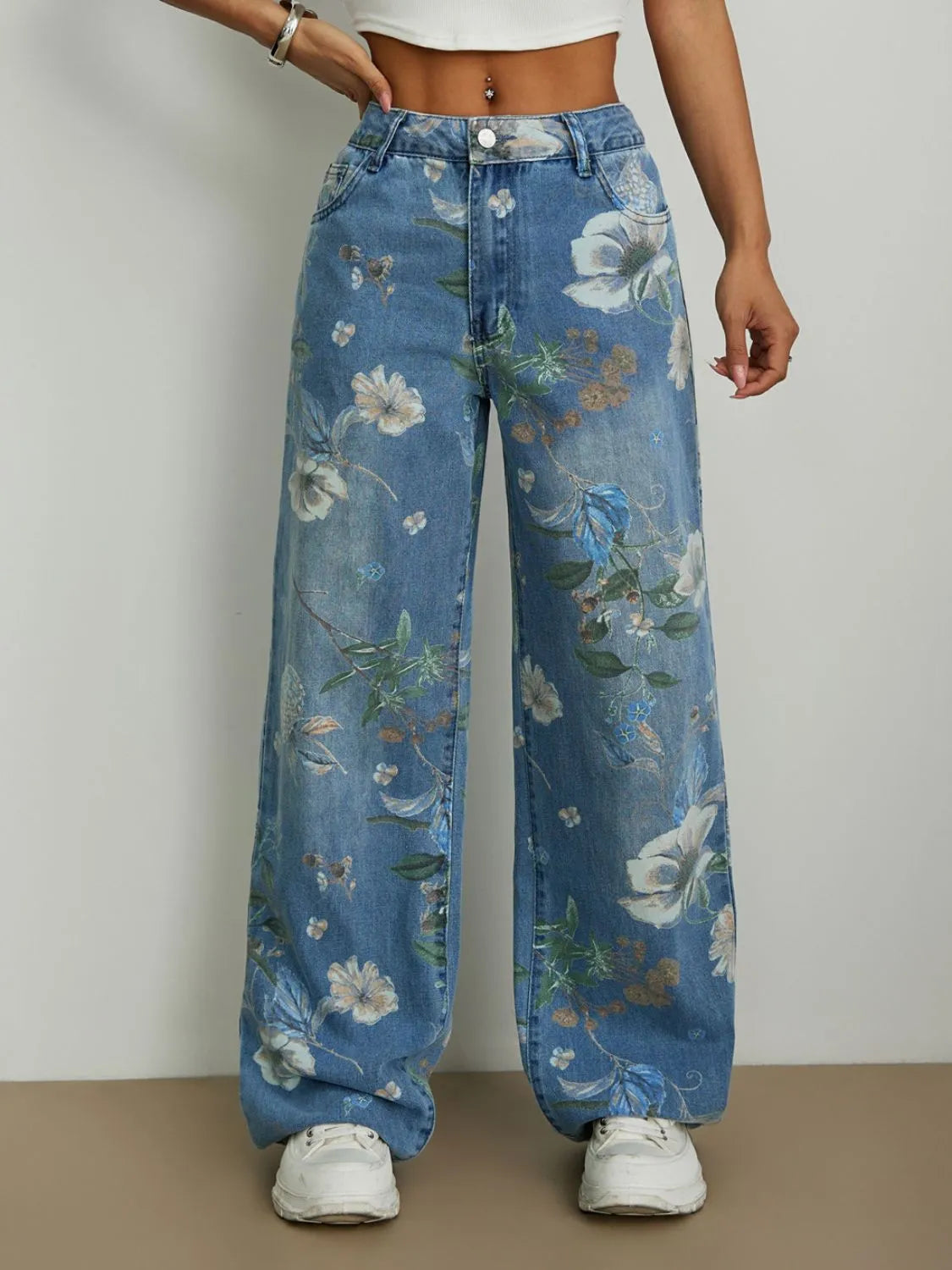 Printed Wide Leg Jeans in Light Wash