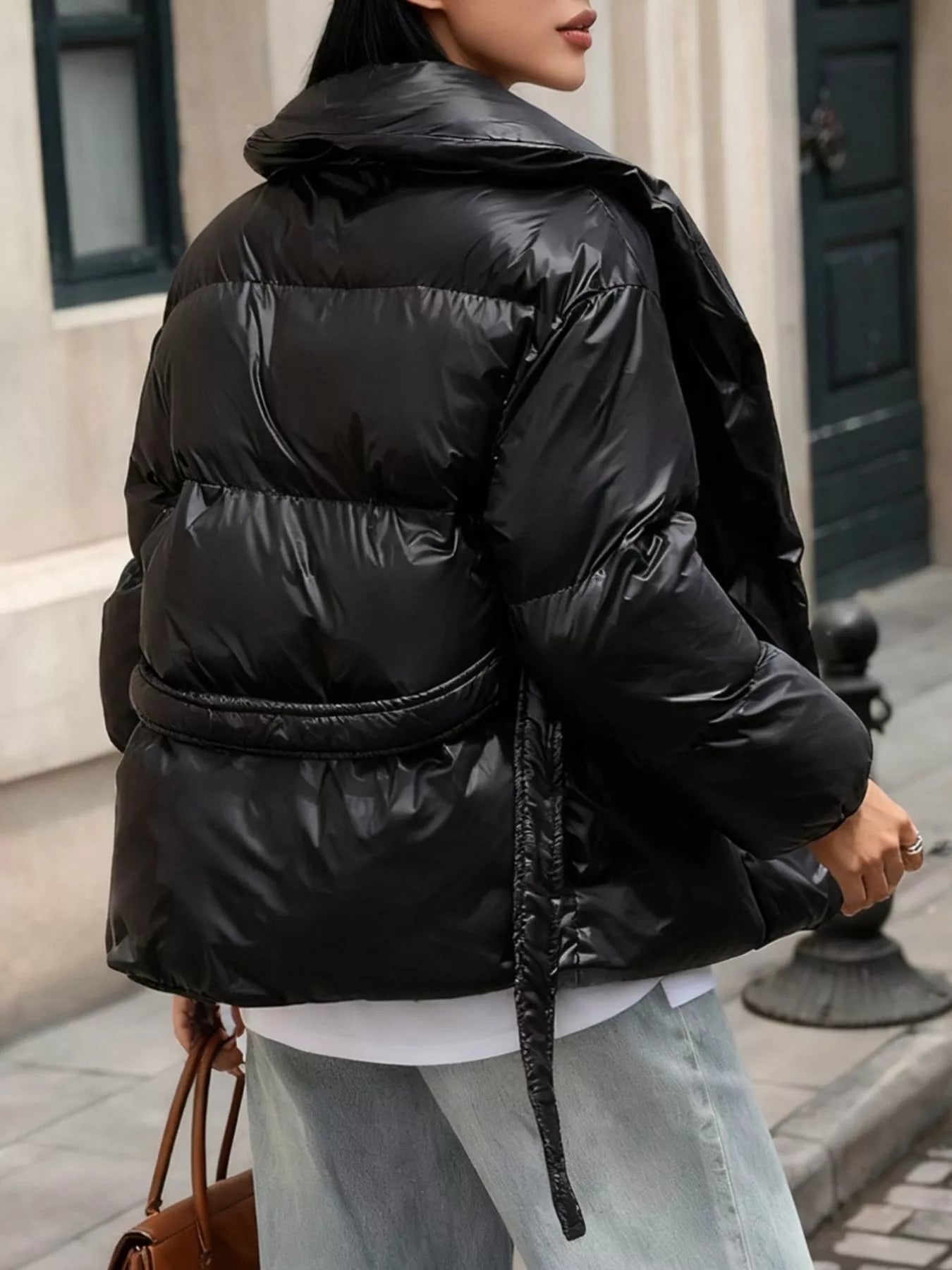 Long Sleeve Belted Puffer Jacket in Black