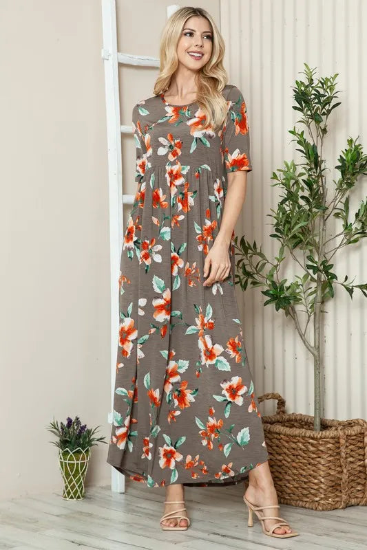 Floral Round Neck Short Sleeve Maxi Tee Dress in Coffee Brown