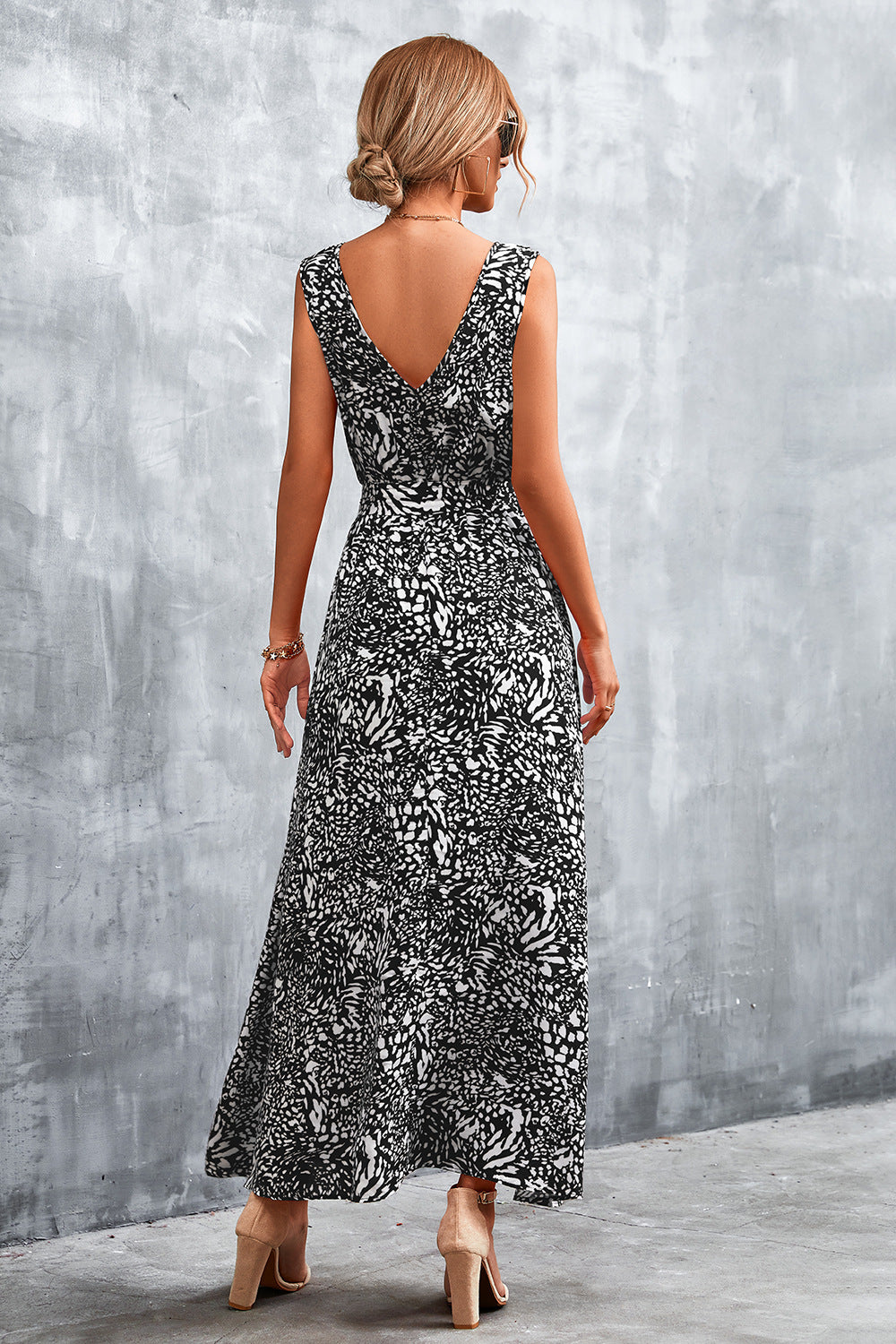 Printed Tie-Waist Maxi Dress with Pockets