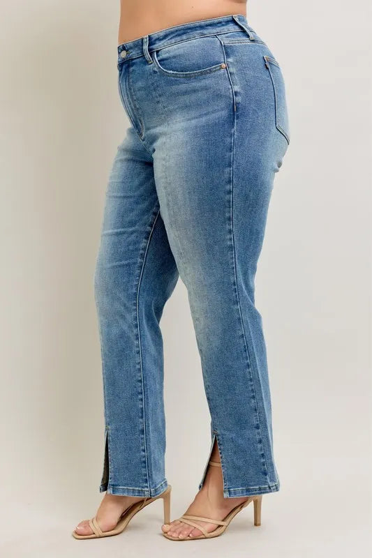 Judy Blue Vintage Slit Straight Jeans in Medium Wash in Md
