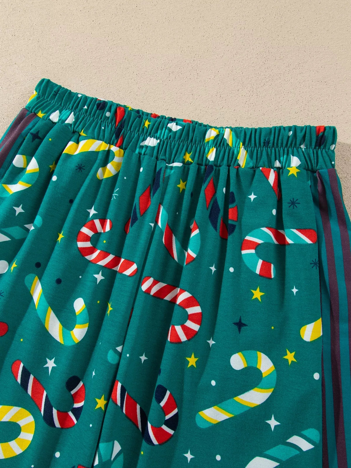Candy Cane Print Two-Piece Lounge Set in Dark Green