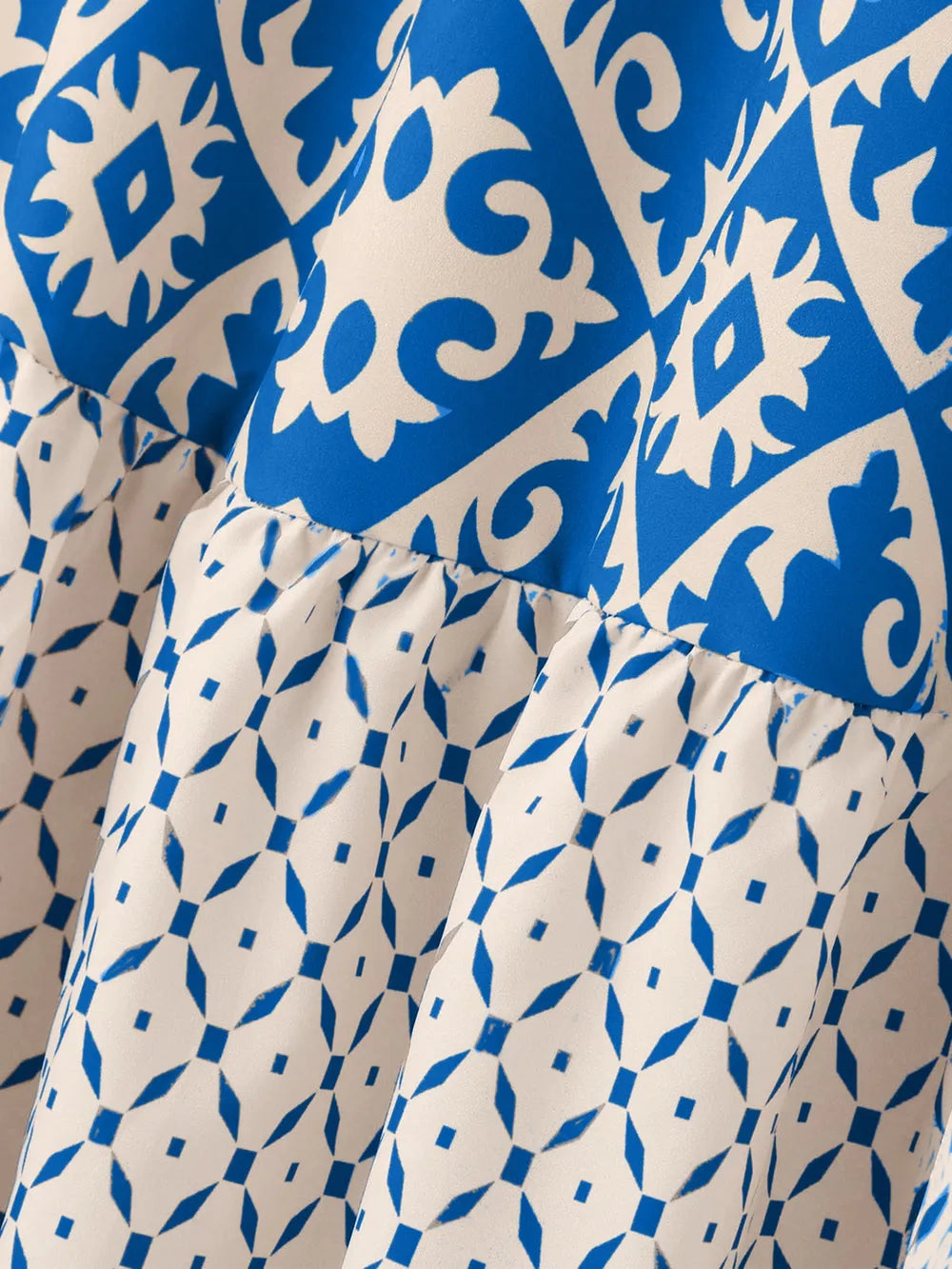 Geometric Print Elastic-Waist Maxi Skirt