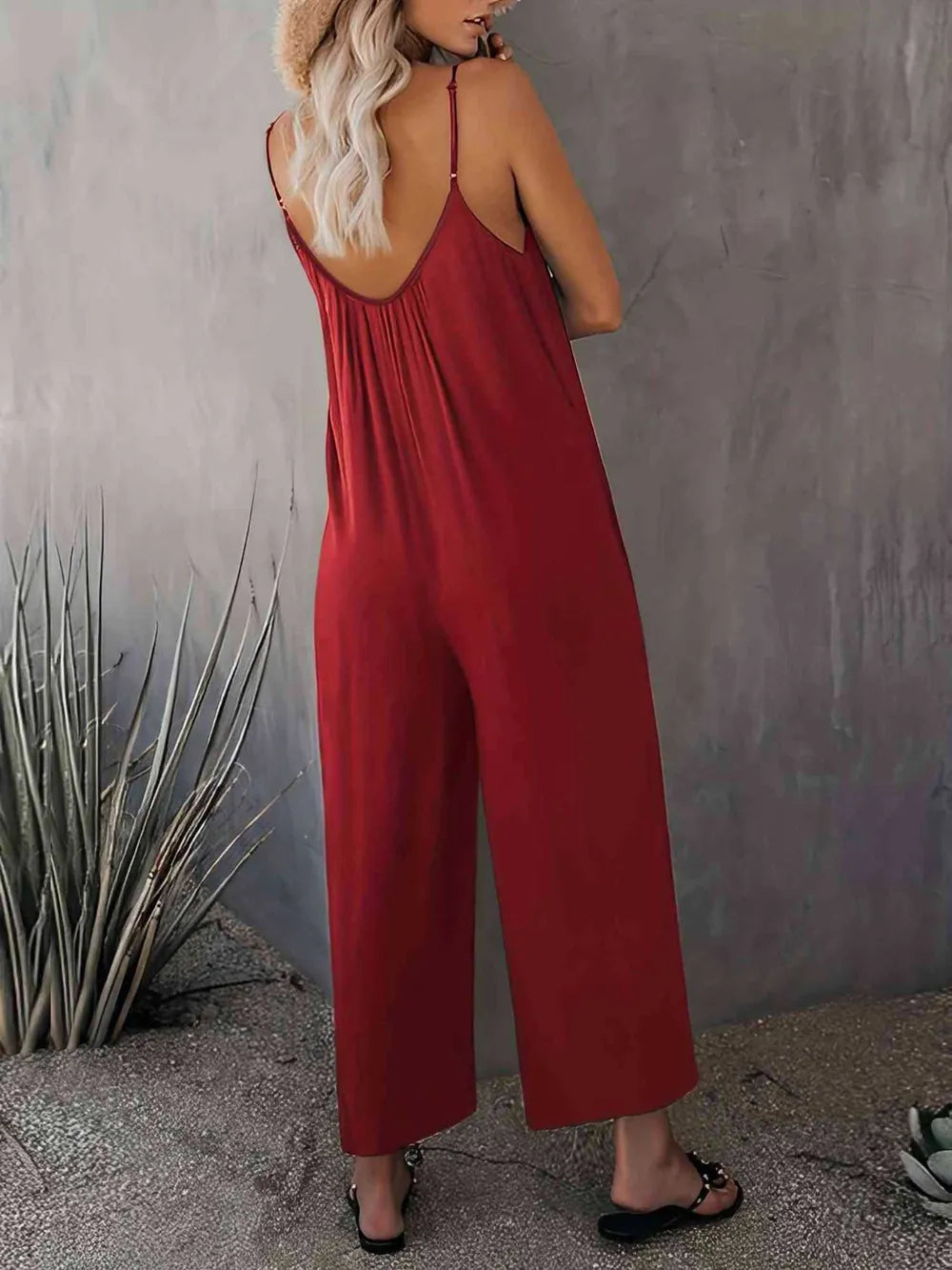 Scoop Neck Spaghetti Strap Jumpsuit in Burgundy