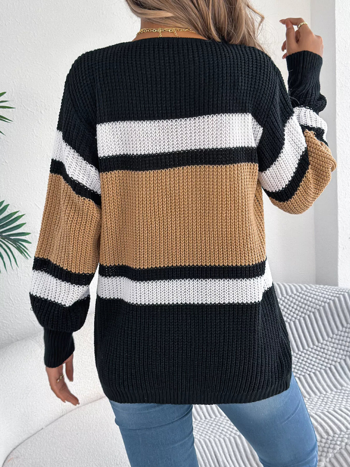 Color Block Open Front Knit Cardigan by Clise