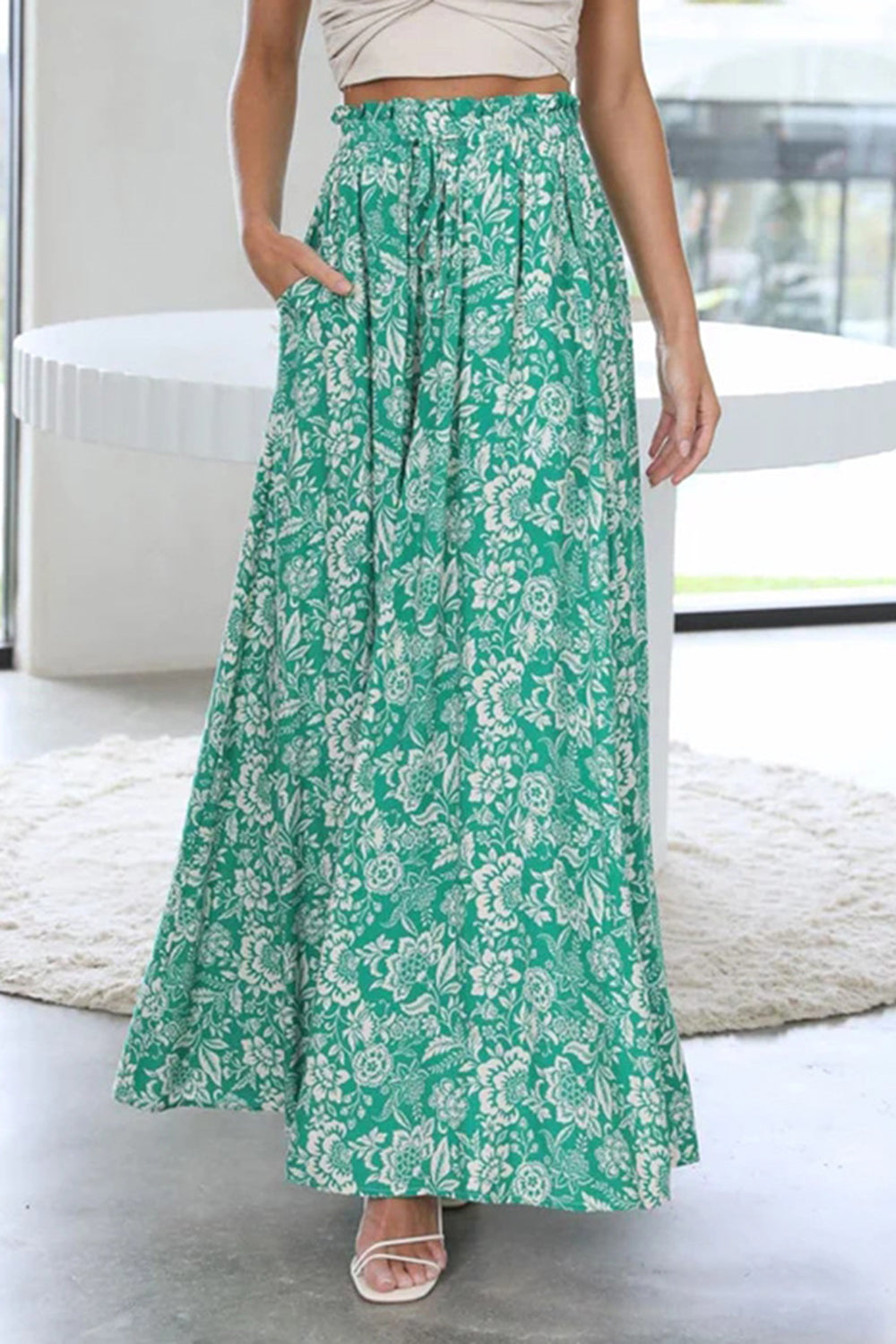 Tied Wide-Leg Pants