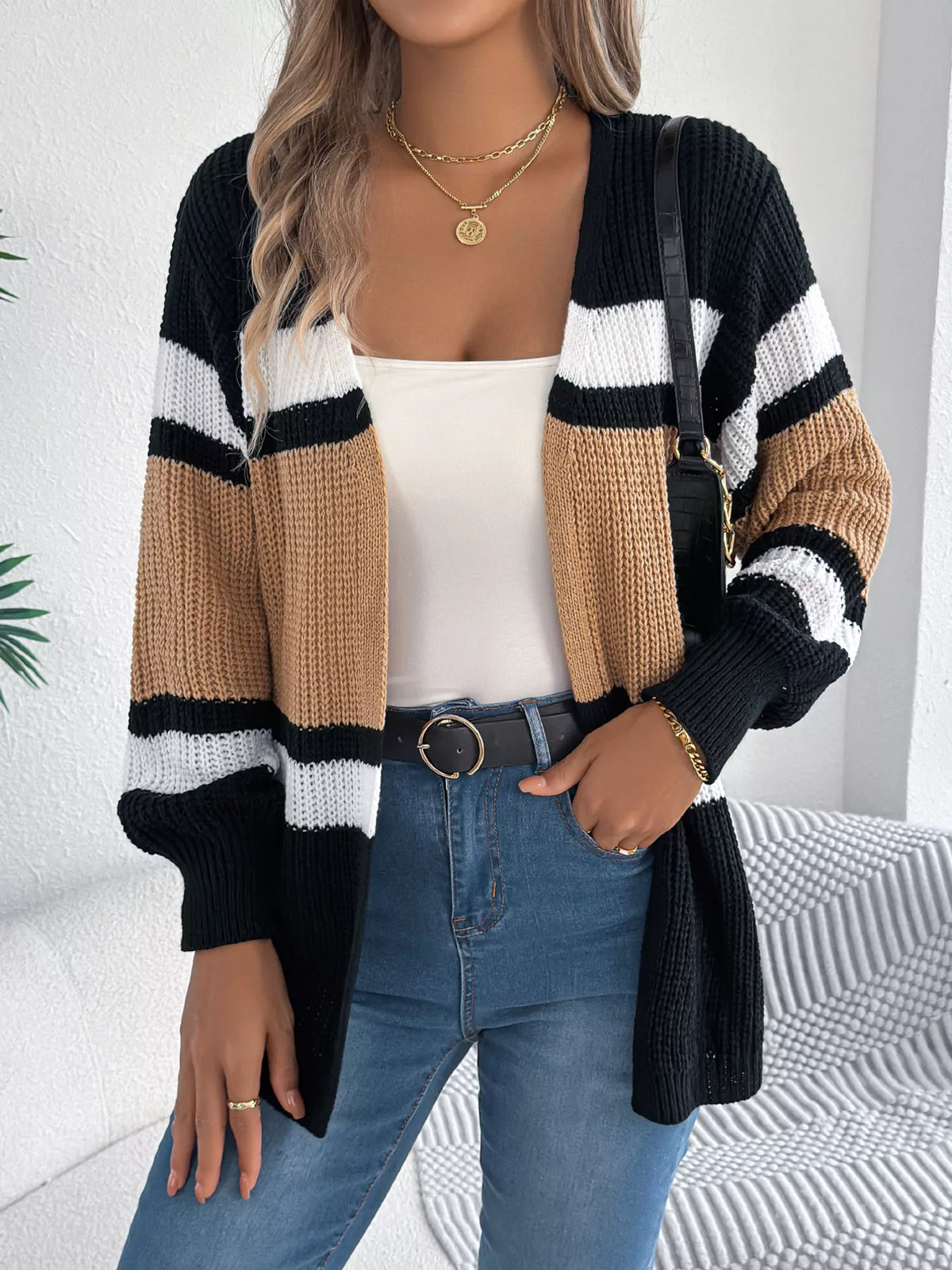 Color Block Open Front Knit Cardigan by Clise