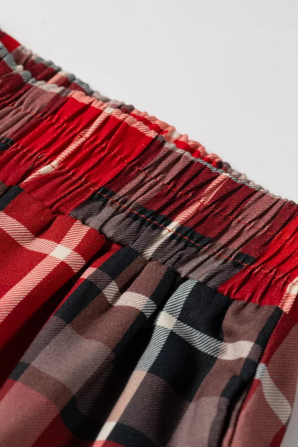 Plaid Elastic-Waist Pocket Pants in Burgundy
