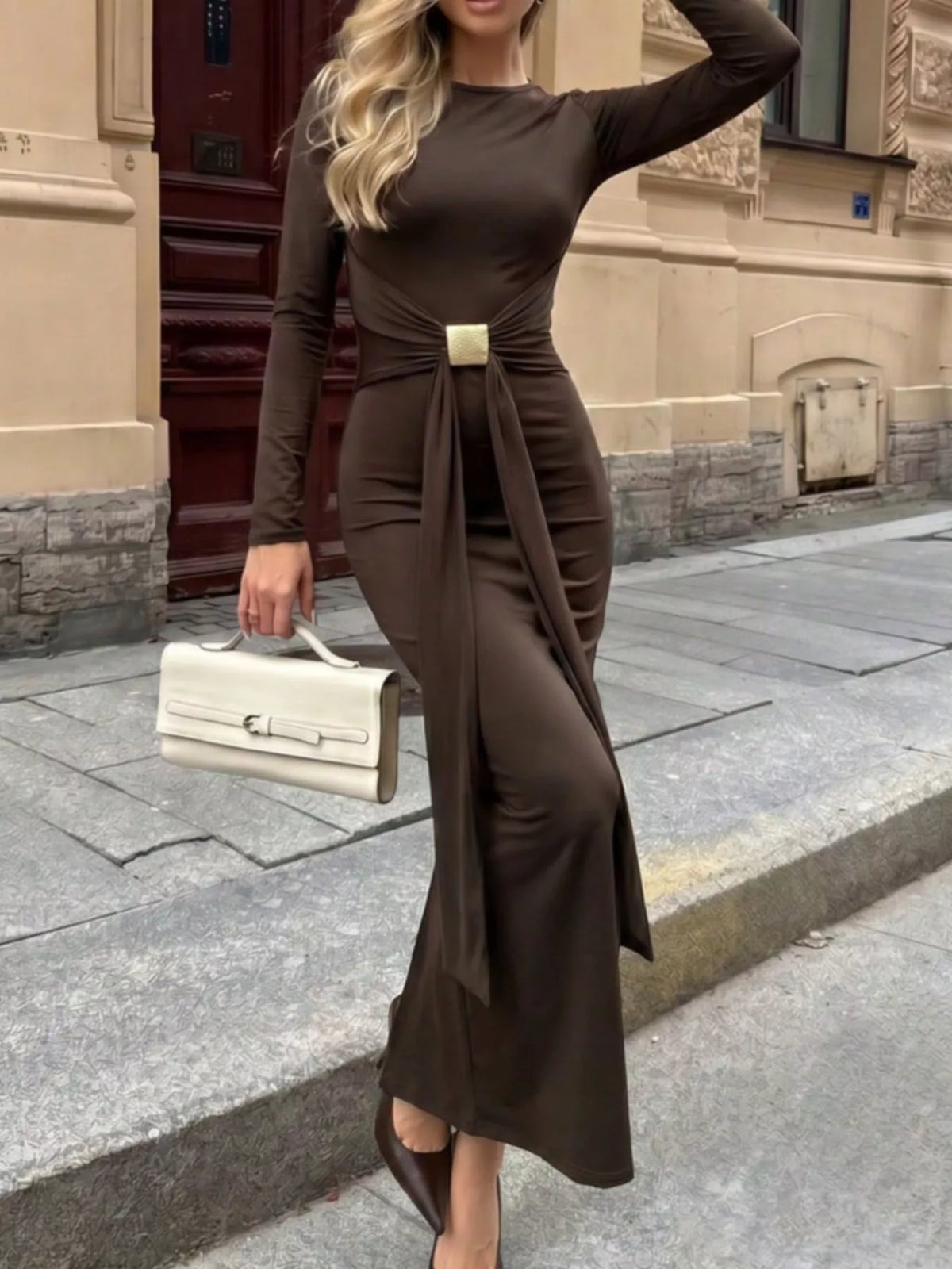 Backless Bodycon Maxi Dress in Brown