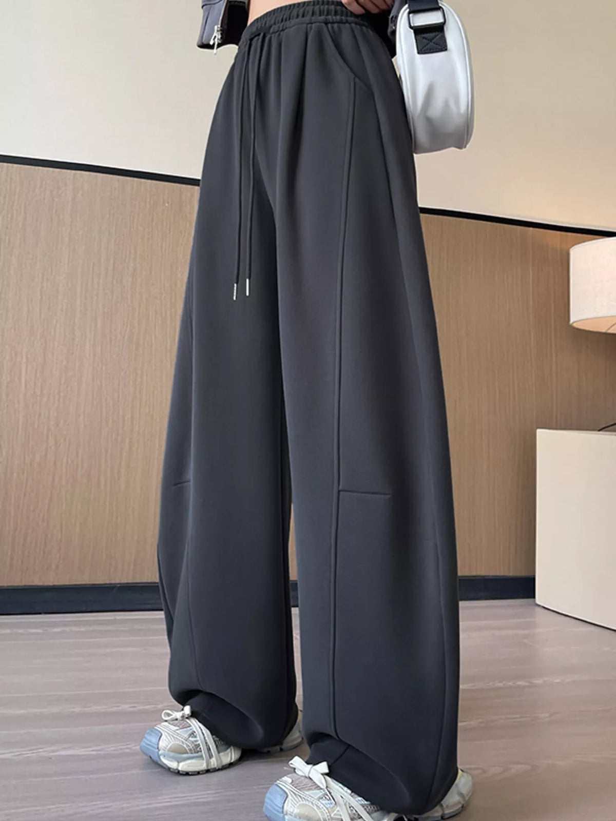 Loose-Fit Wide-Leg Drawstring Sweatpants
