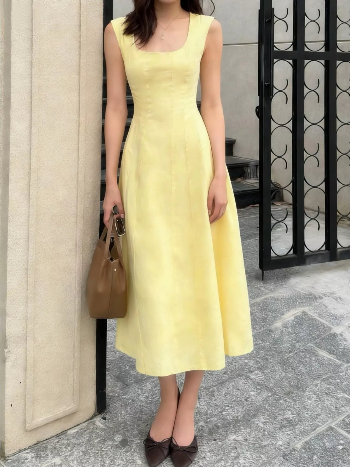 Scoop Neck A-Line Midi Dress in Yellow