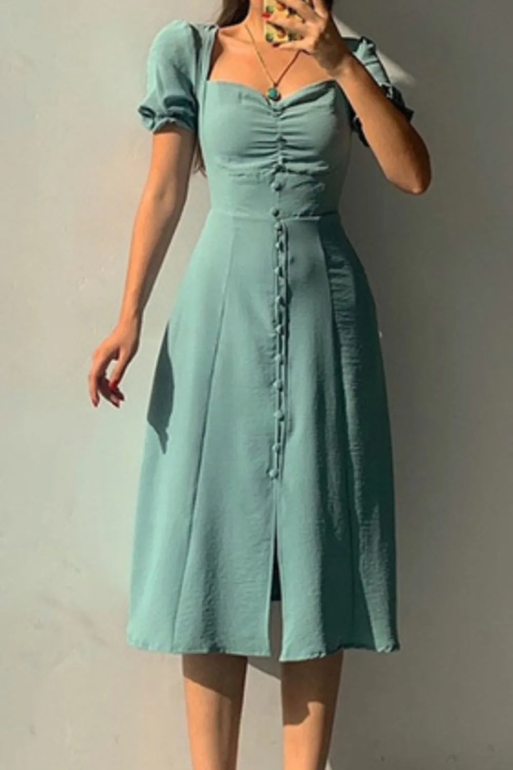 Sweetheart Neckline Short Sleeve Dress