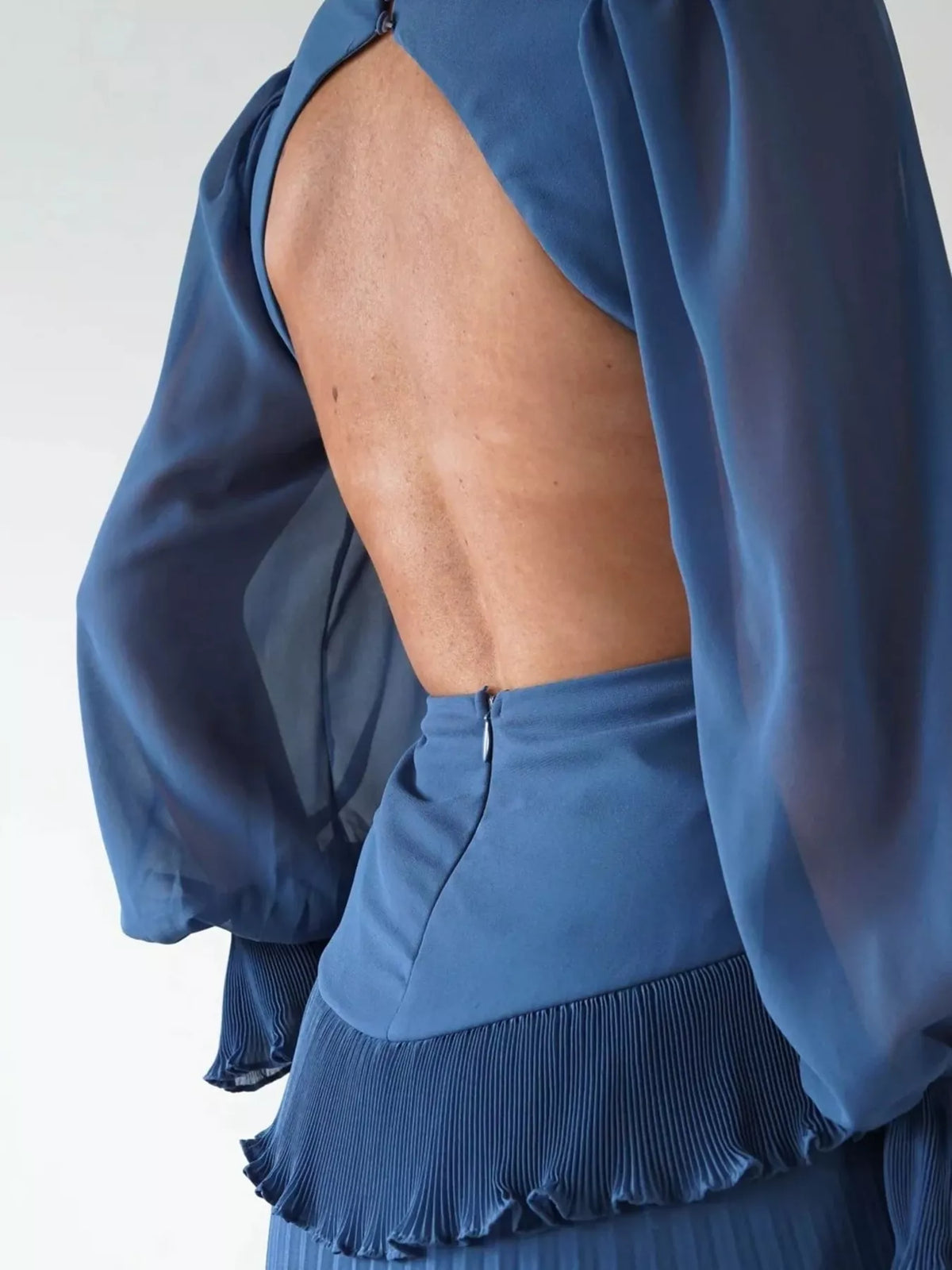 Backless Pleated Maxi Dress in Blue