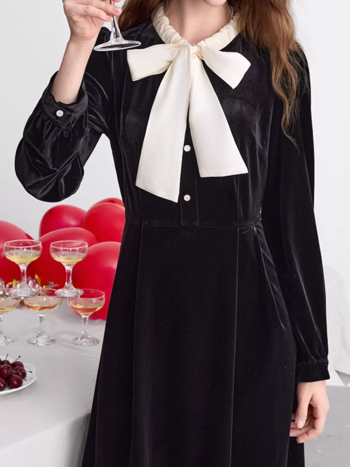 Velvet Bowknot A-Line Dress in Black