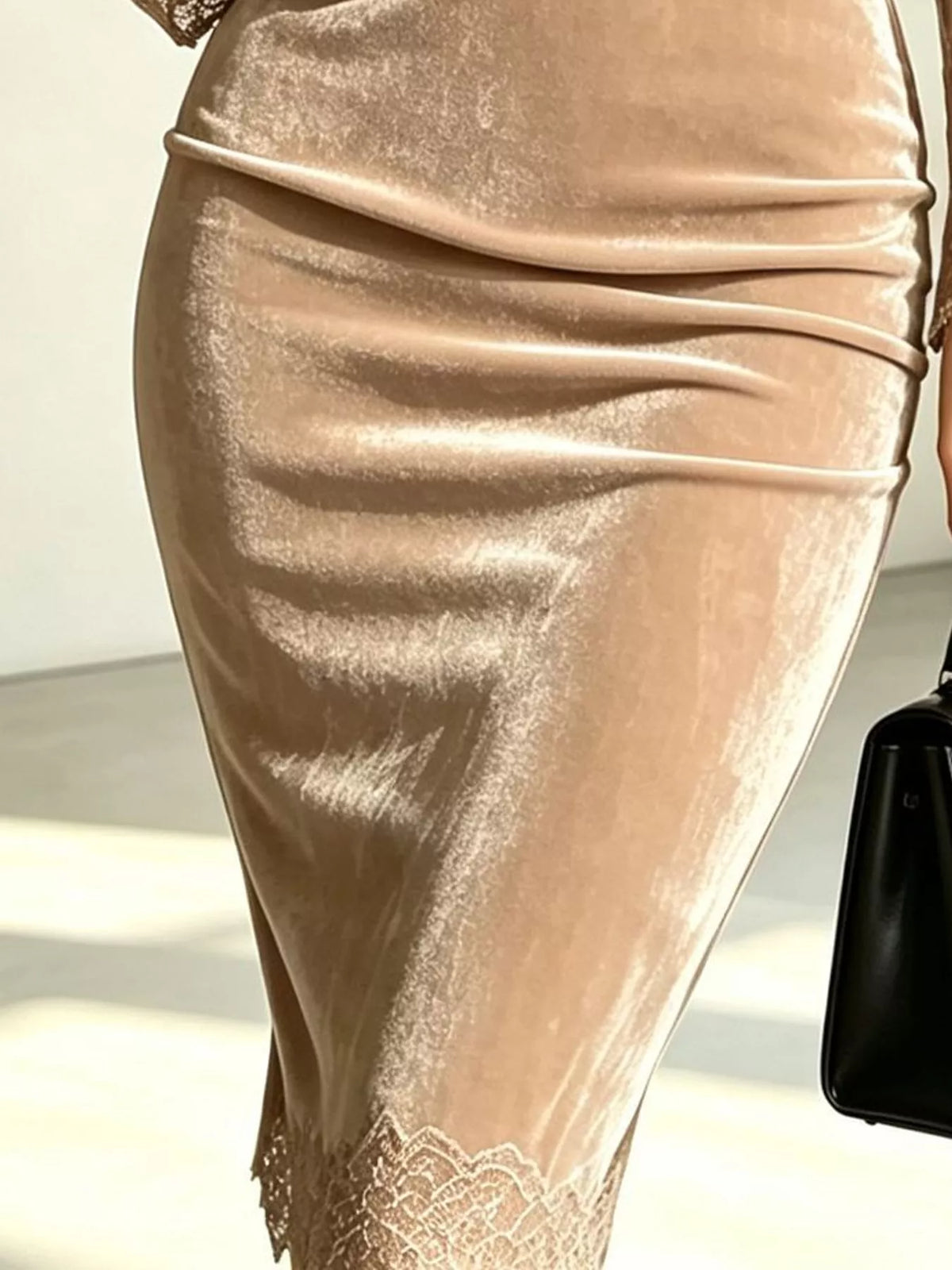 Long-Sleeve Velvet Lace Bodycon Dress