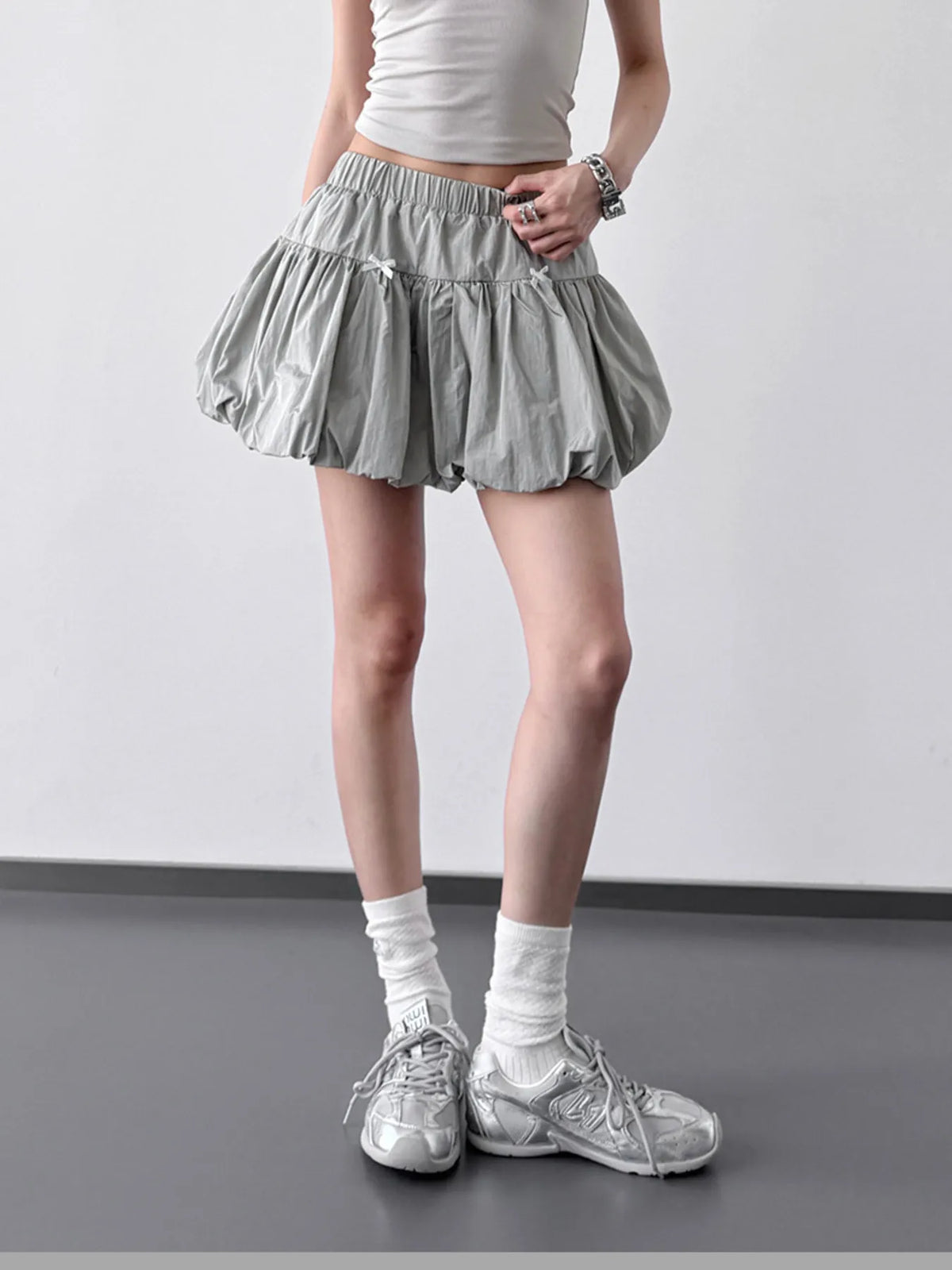 Bubble Hem Mini Skirt in Gray