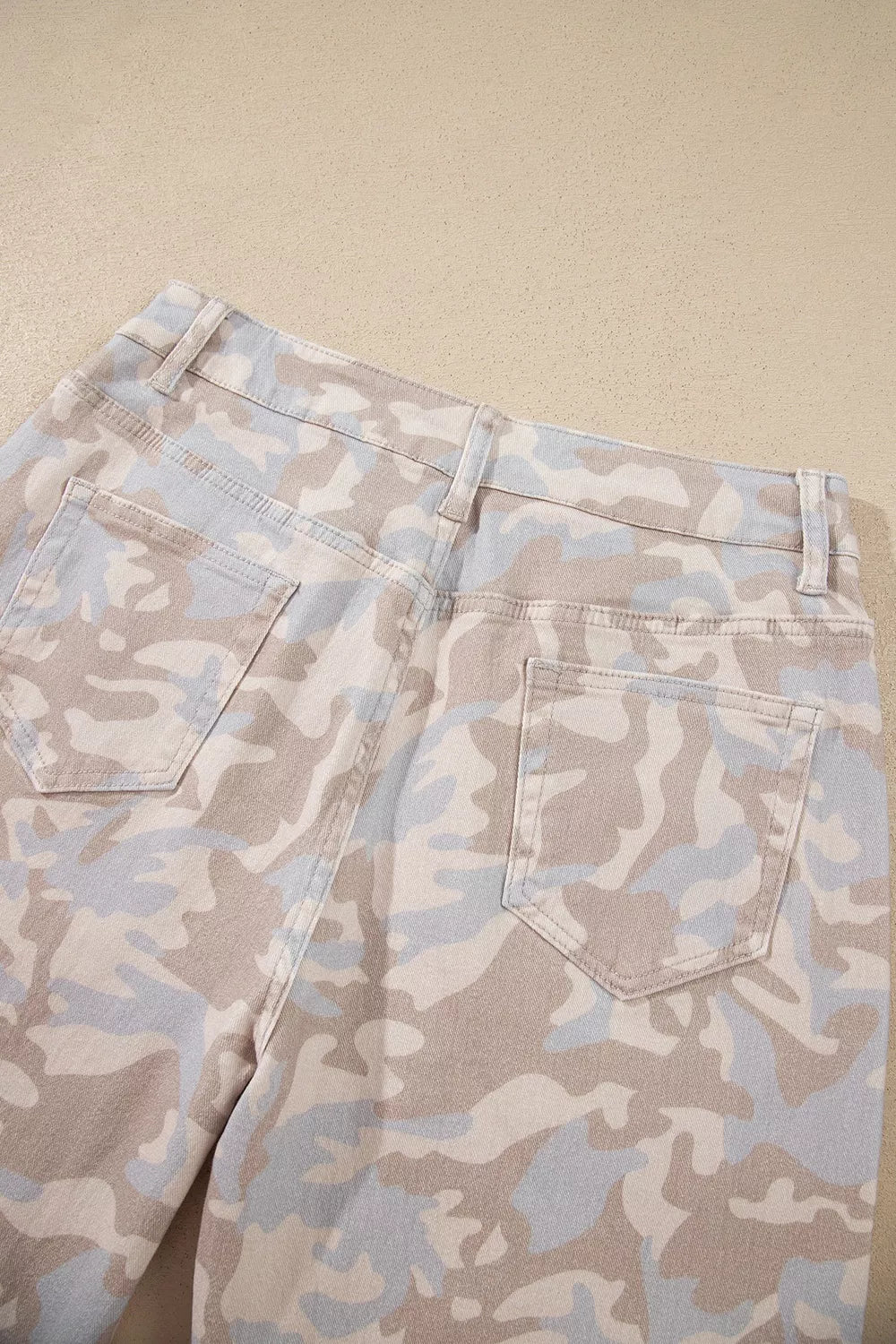 Camouflage Print Ankle Barrel Jeans in Dust Storm