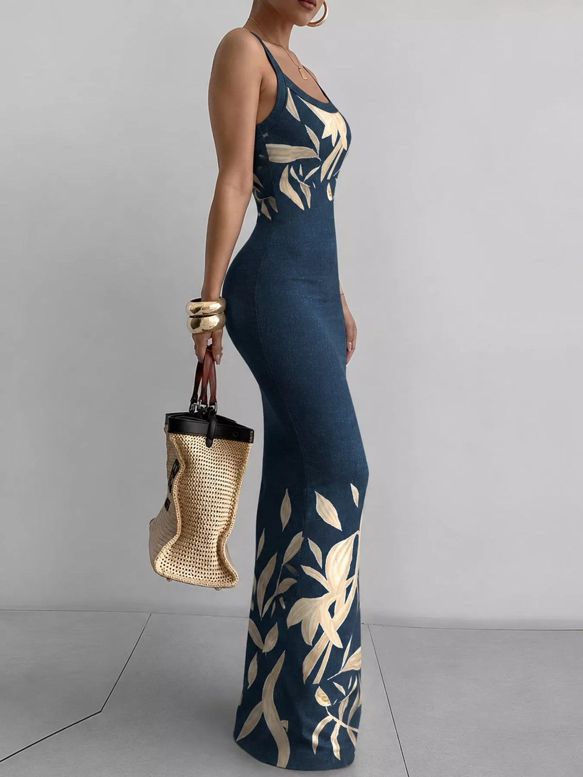 Essential Sleeveless Bodycon Maxi Dress