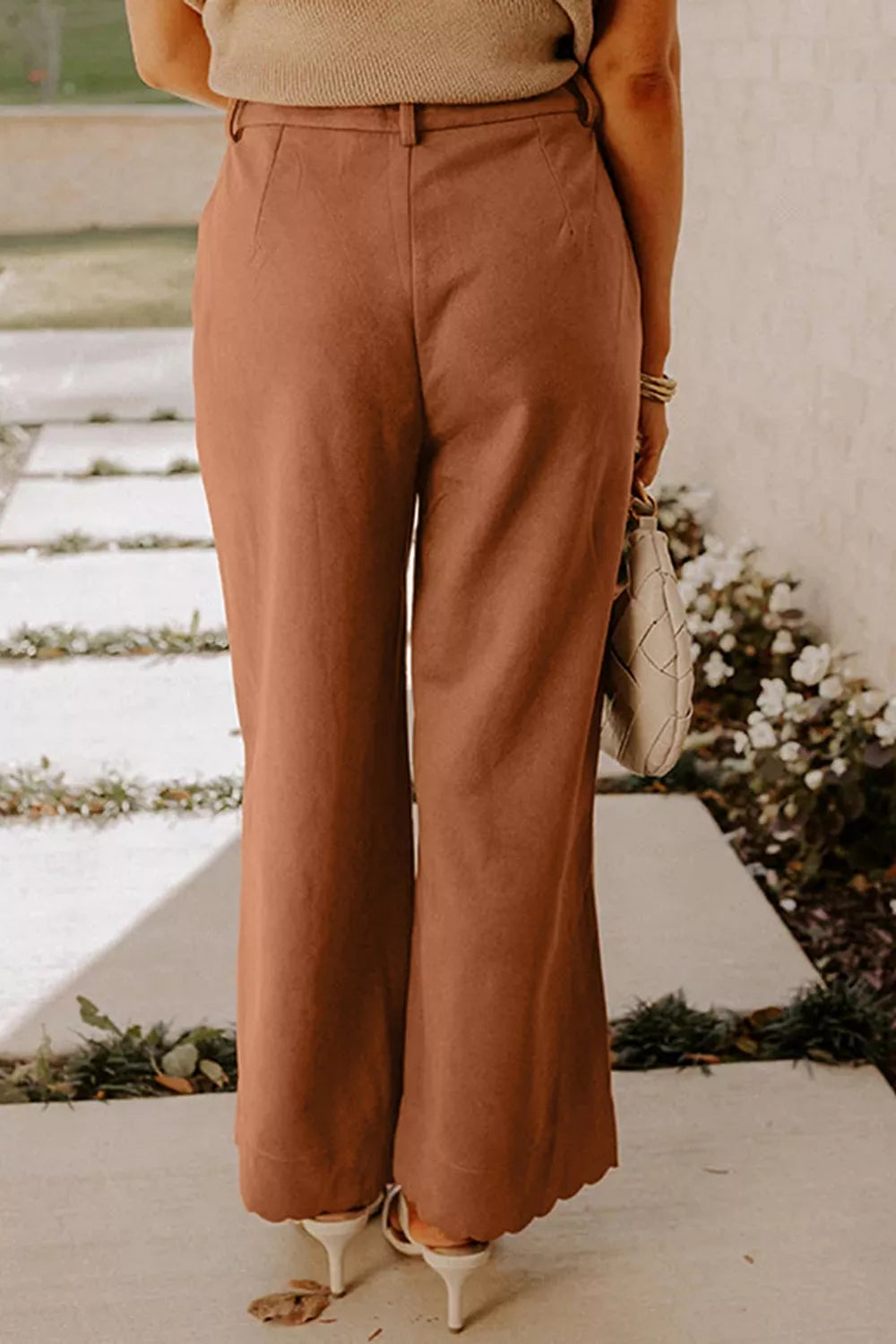Scalloped Pocket Pants in Caramel