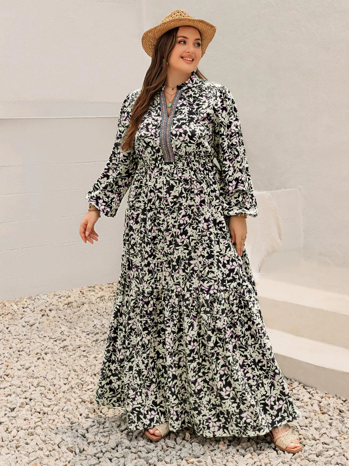 Floral Print Long Sleeve Tiered Maxi Dress in Black