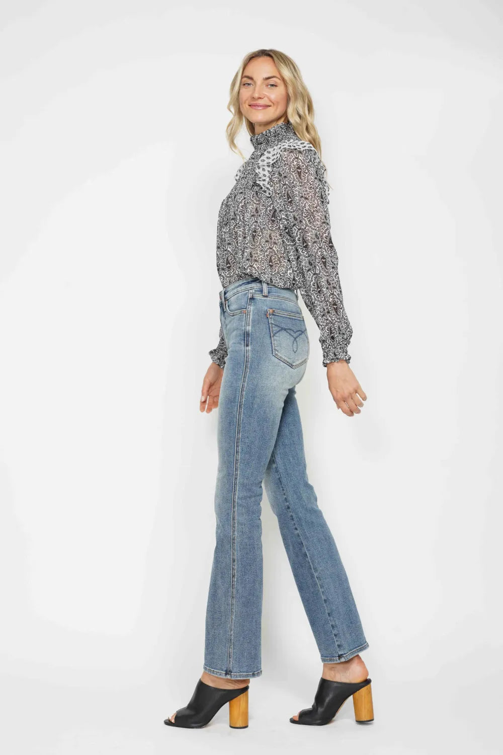 Judy Blue Tummy Control Embroidered Bootcut Jeans