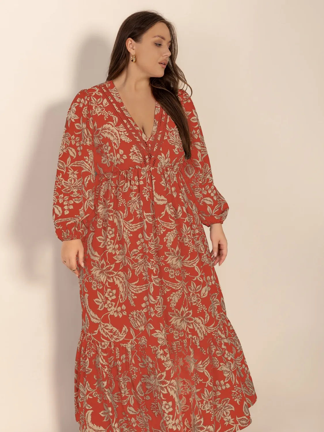 Ruched Lace Detail Midi Dress in Orange-Red