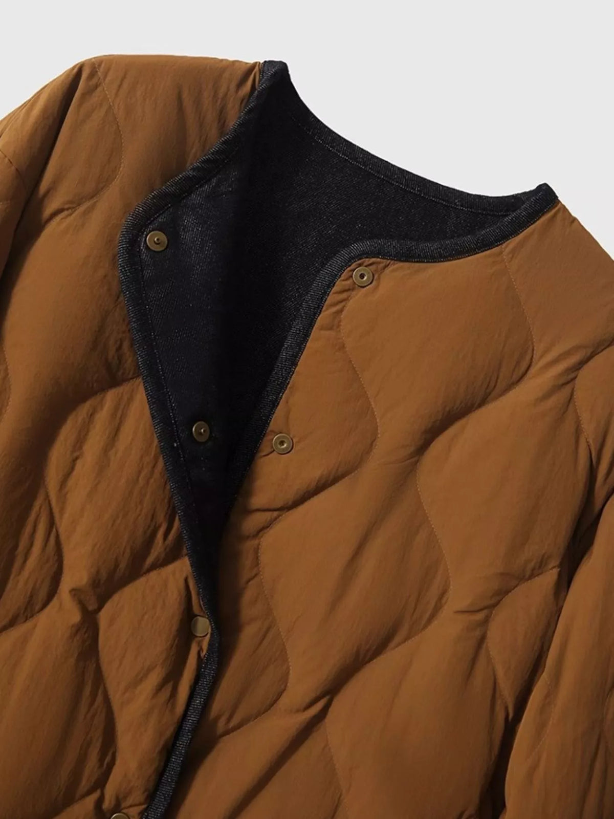 Diamond-Quilted Reversible Down Jacket in Dark