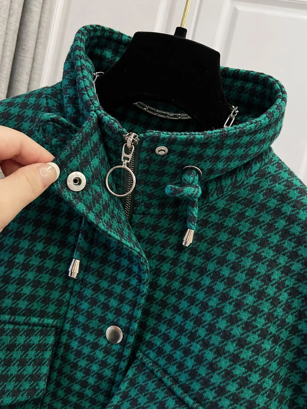 Plaid Cropped Zip-Up Jacket