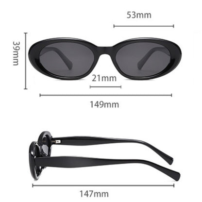 Ilussa Oval Sunglasses in black